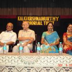 Ranjani receiving the Kalki Krishnamurthy award